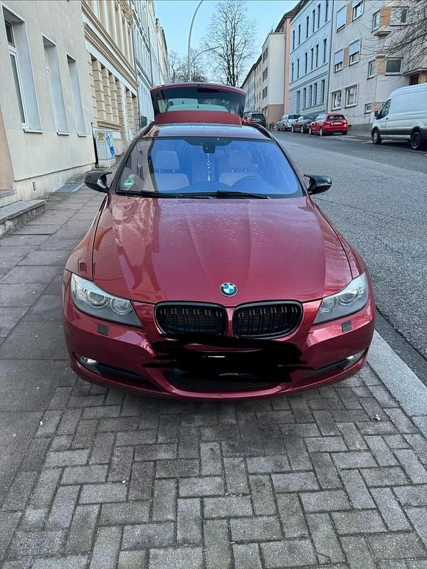 Andere farben Gebraucht 2010 BMW 320 Kombi | 8.700 € (Teuer) - Bild 1/4