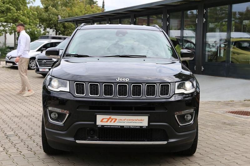Gebraucht Jeep Compass Limited 150 PS (110 kW) 2021 Schwarz SUV