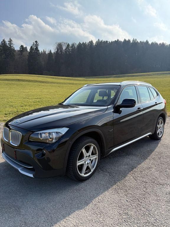 Gebraucht BMW X1 177 PS (130 kW) 2010 Schwarz SUV