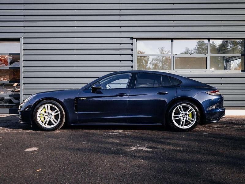 Gebraucht Porsche Panamera 4 330 PS (242 kW) 2021 Blau Limousine