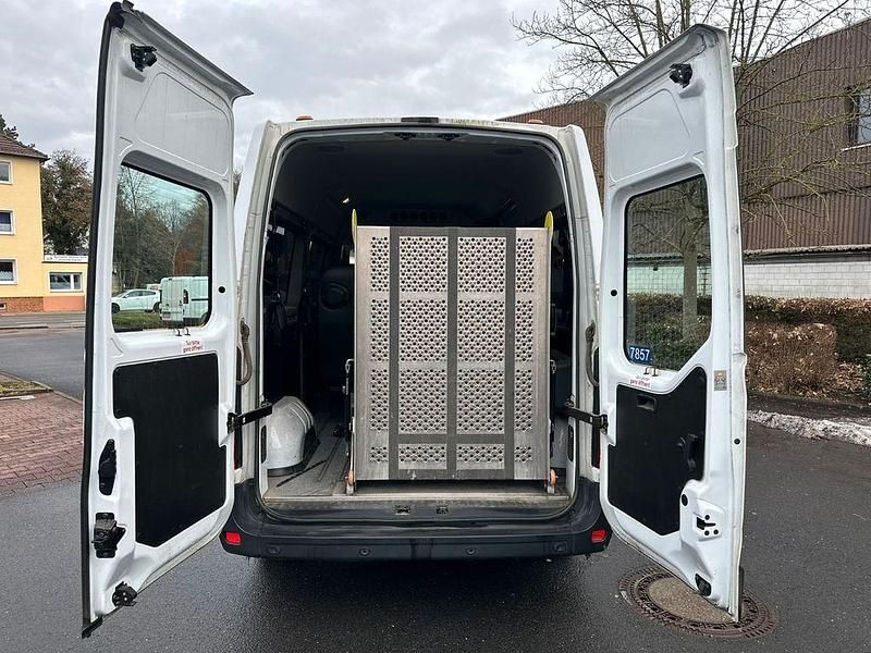Gebraucht Opel Movano 150 PS (110 kW) 2020 Weiß Kombi
