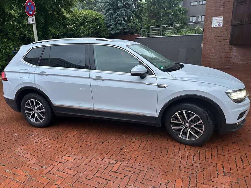Gebraucht 2018 VW Tiguan Highline SUV | 28.500 € (Superpreis) - Bild 1/4