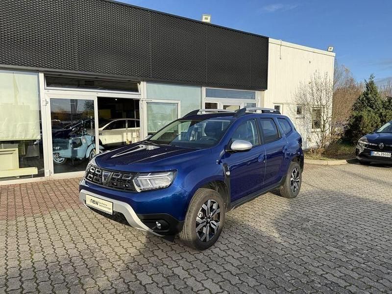 Blau/blau Gebraucht 2021 Dacia Duster Prestige SUV | 15.980 € (Fairer Preis) - Bild 1/4