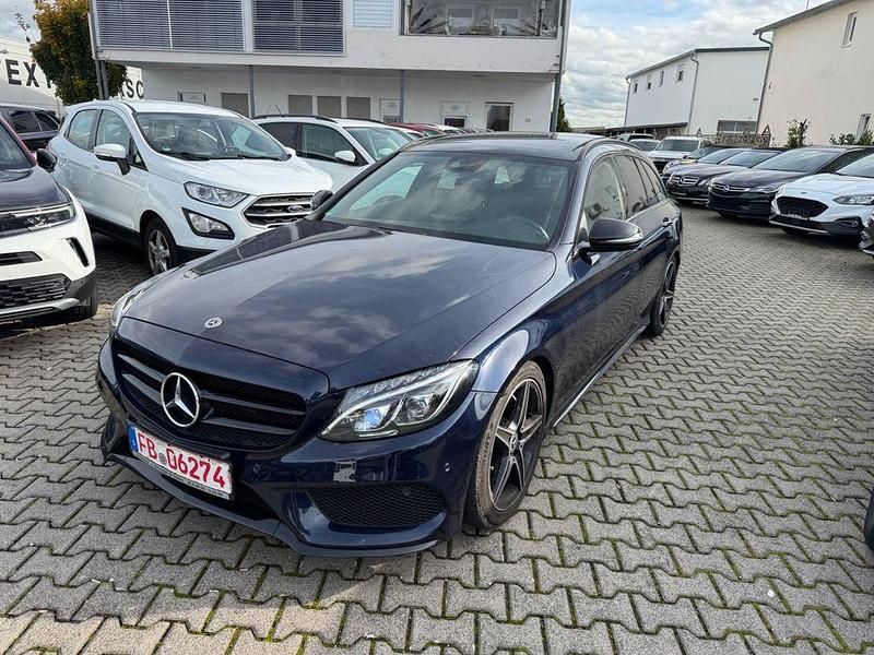 Gebraucht Mercedes C200 AMG line 184 PS (135 kW) 2017 Blau Limousine