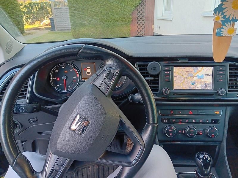 Gebraucht Seat Leon Reference 110 PS (80 kW) 2015 Schwarz Limousine