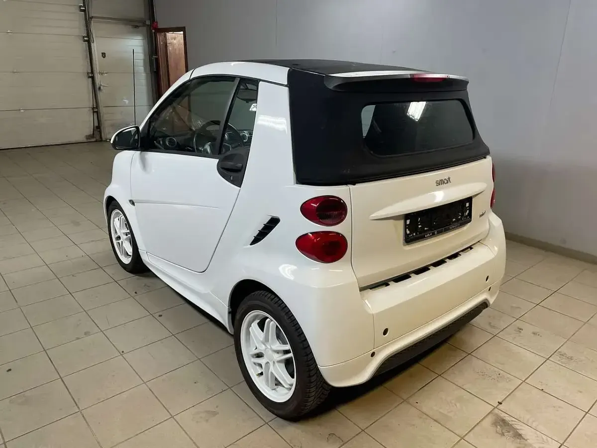 Gebraucht Smart ForTwo Cabrio 71 PS (52 kW) 2013 Weiß Cabrio