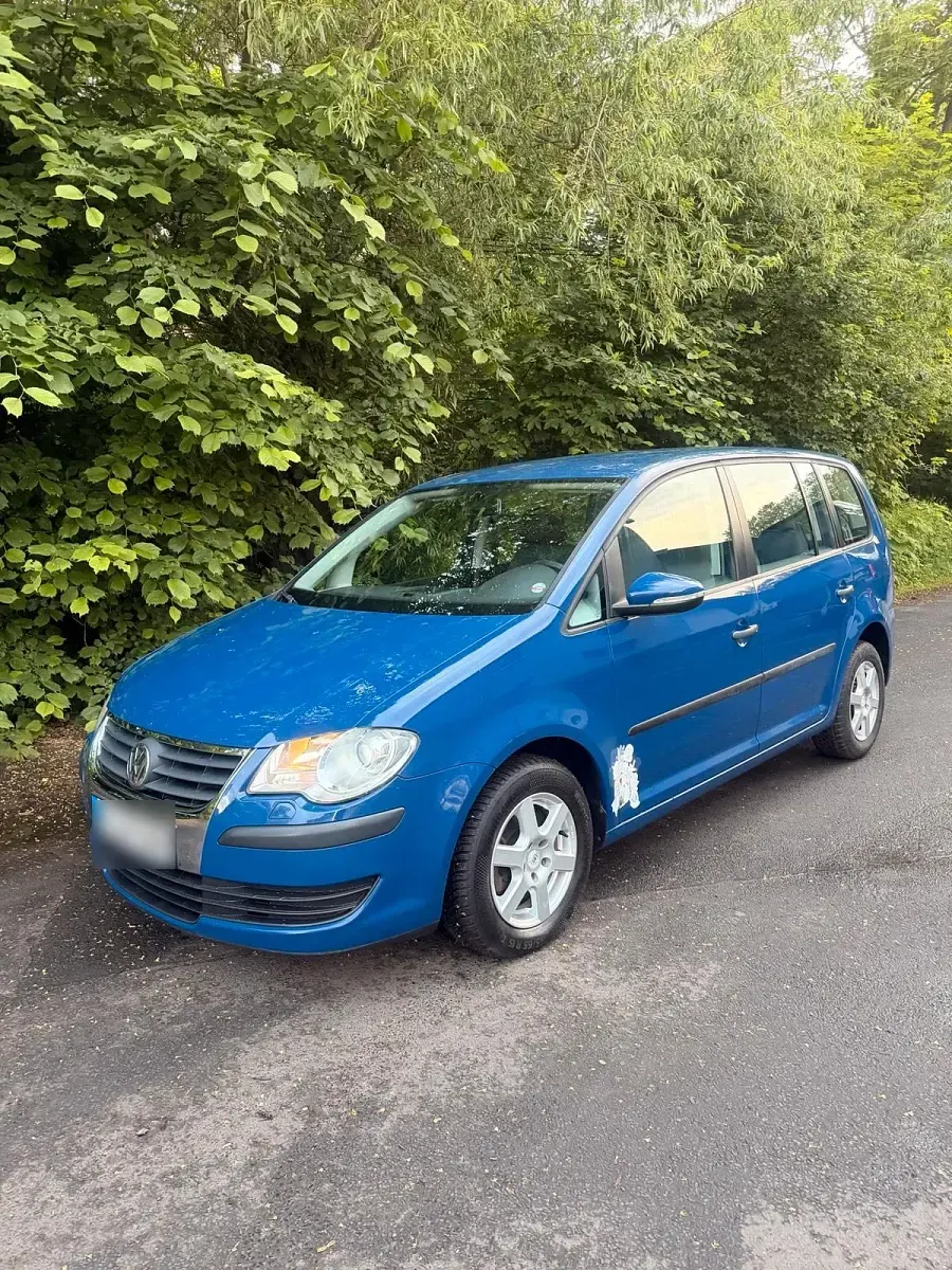 Gebraucht VW Touran 102 PS (75 kW) 2010 Blau Van / Kleinbus