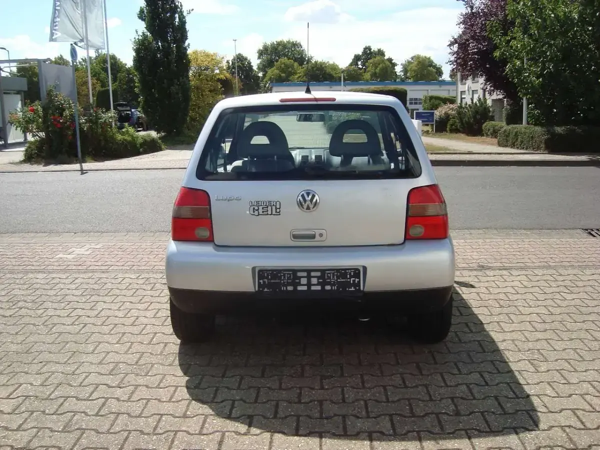 Gebraucht VW Lupo 50 PS (36 kW) 2003 Silber Kleinwagen