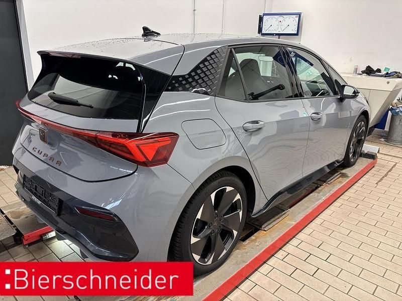 Gebraucht Cupra Born 150 kW (204 PS) 2024 Grau Kleinwagen