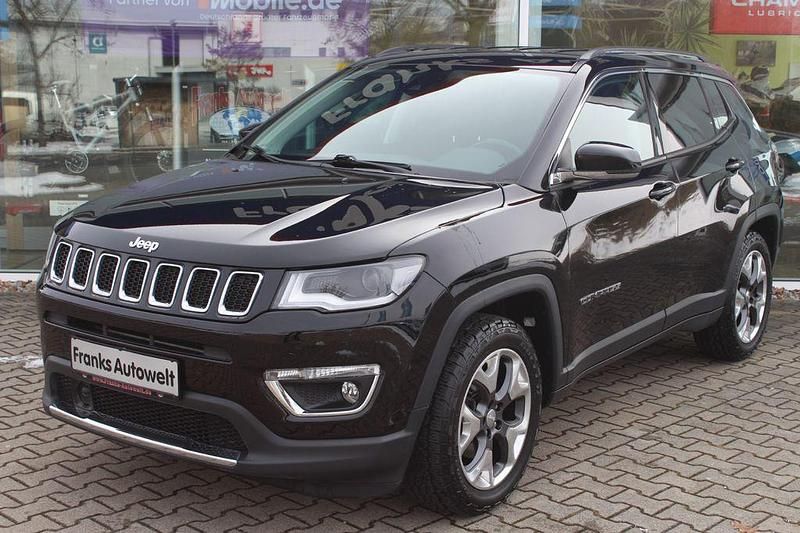 Gebraucht Jeep Compass Limited 140 PS (102 kW) 2020 Schwarz SUV