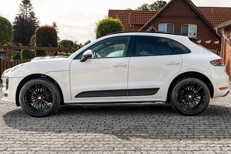 Gebraucht Porsche Macan 245 PS (180 kW) 2020 Weiß SUV