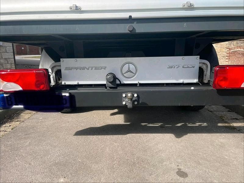 Gebraucht Mercedes Sprinter 170 PS (125 kW) 2022 Silber Van