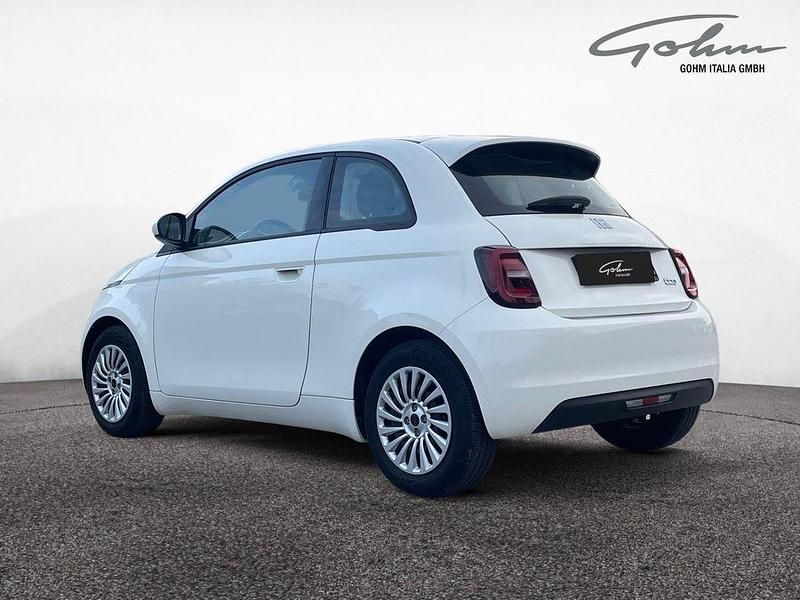 Gebraucht Fiat 500e Action 69 kW (95 PS) 2022 Weiß Limousine