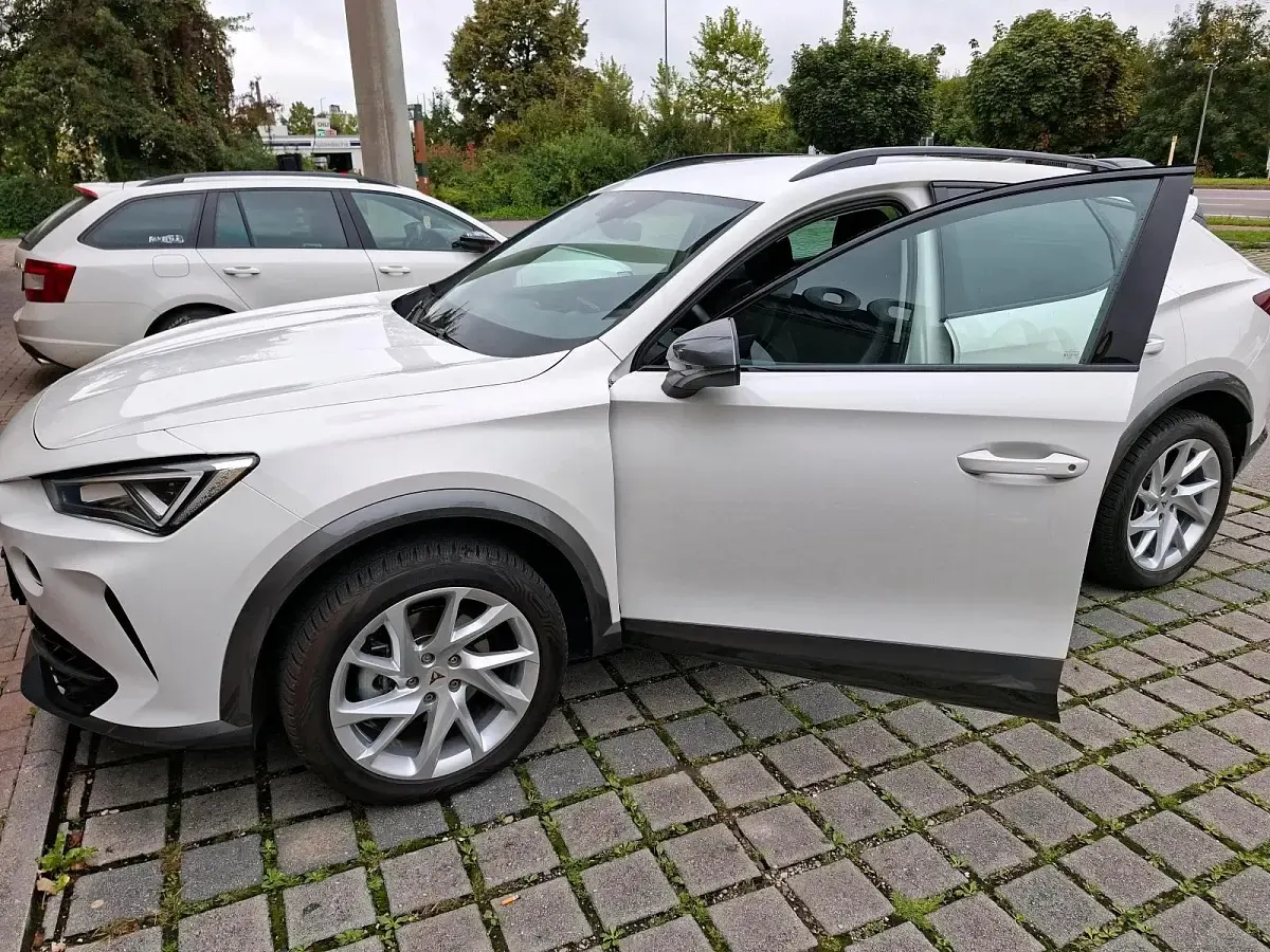 Gebraucht Cupra Formentor 150 PS (110 kW) 2023 Weiß SUV