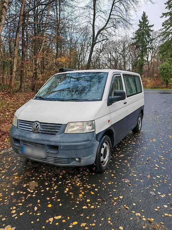 Weiß Gebraucht 2007 VW T5 Van | 12.900 € - Bild 1/4