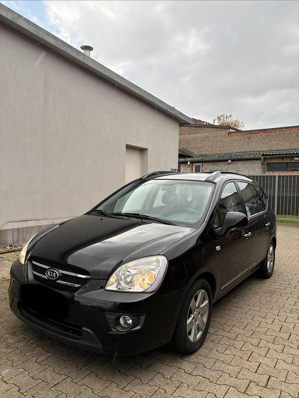 Schwarz Gebraucht 2008 Kia Carens Van / Kleinbus | 4.999 € (Fairer Preis) - Bild 1/4