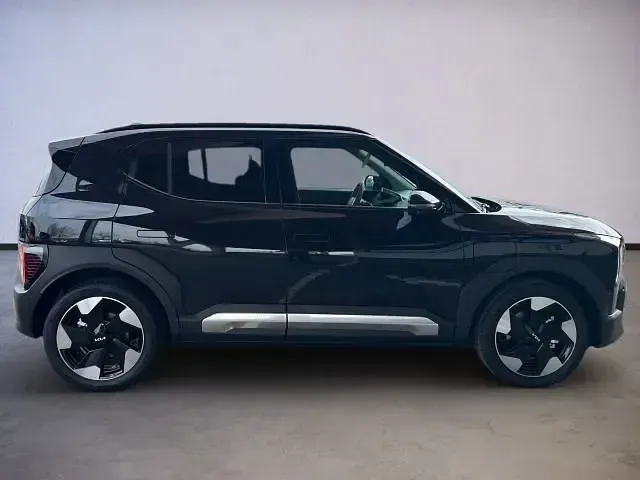 Neu Kia EV2 Earth 108 kW (147 PS) 2026 Schwarz SUV