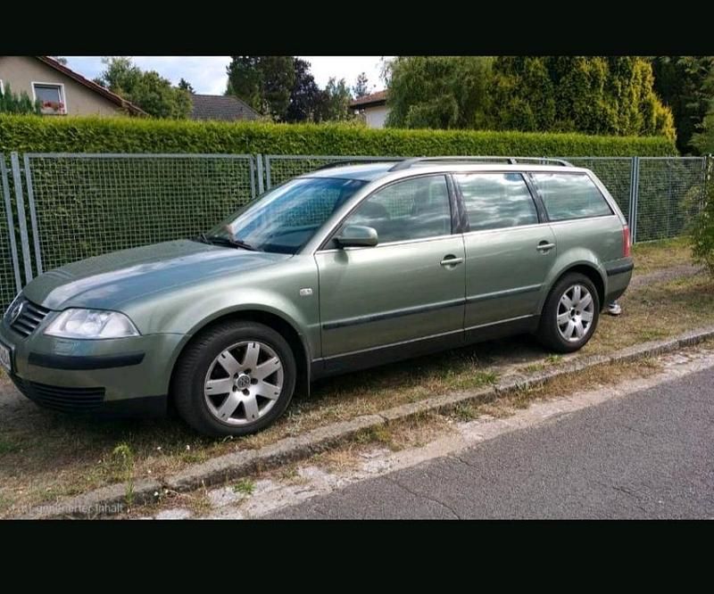 Gebraucht VW Passat 150 PS (110 kW) 2001 Andere farben Kombi