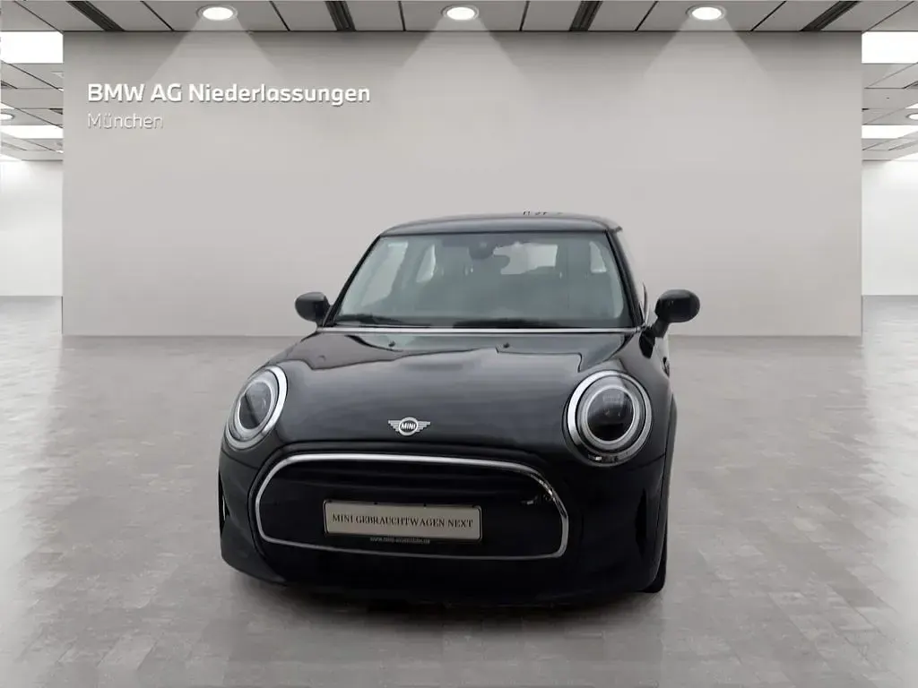 Gebraucht Mini Cooper 136 PS (100 kW) 2023 Schwarz Kleinwagen