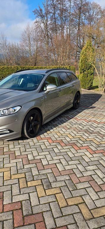 Gebraucht Ford Mondeo ST 241 PS (177 kW) 2017 Kombi