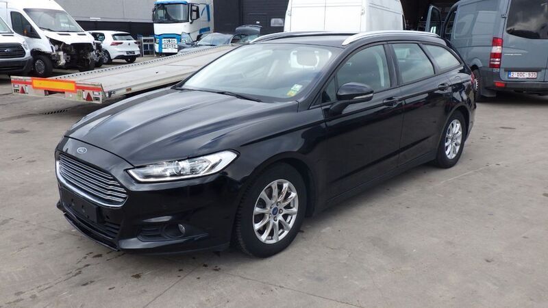 Schwarz Gebraucht 2015 Ford Mondeo Trend Limousine | 6.500 € (Superpreis) - Bild 1/4