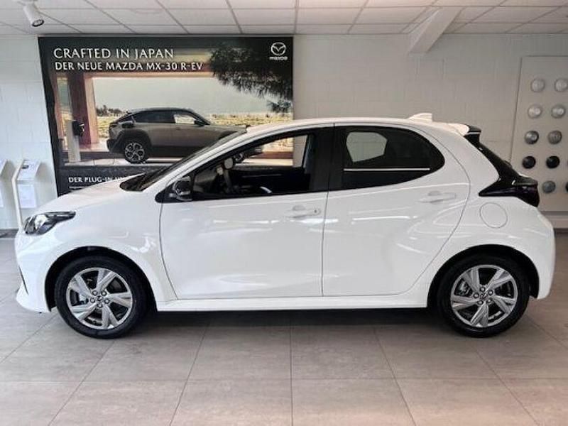 Gebraucht Mazda 2 Center-Line 116 PS (85 kW) 2025 Weiß Limousine