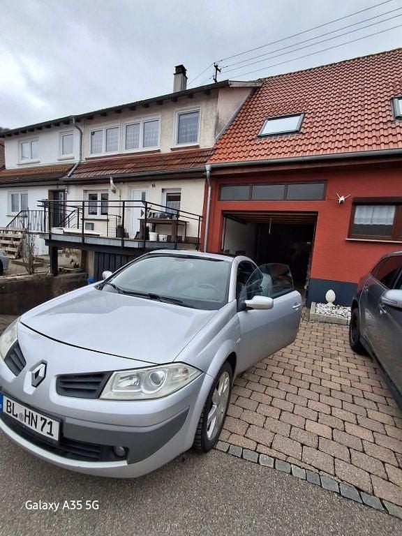 Gebraucht Renault Mégane Cabriolet Dynamique 131 PS (96 kW) 2007 Schwarz Cabrio