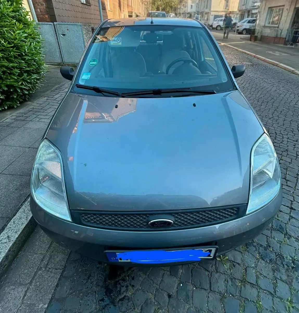 Gebraucht Ford Fiesta 60 PS (44 kW) 2002 Grau Kleinwagen