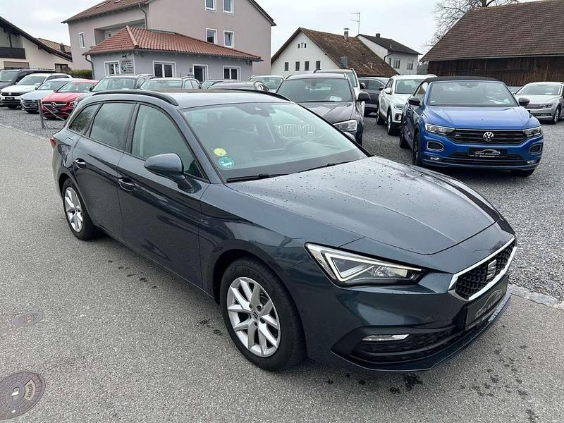 Gebraucht Seat Leon Style 150 PS (110 kW) 2022 Grau Kombi