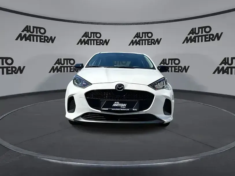 Neu Mazda 2 Center-Line 80 PS (58 kW) 2026 Weiss Kleinwagen
