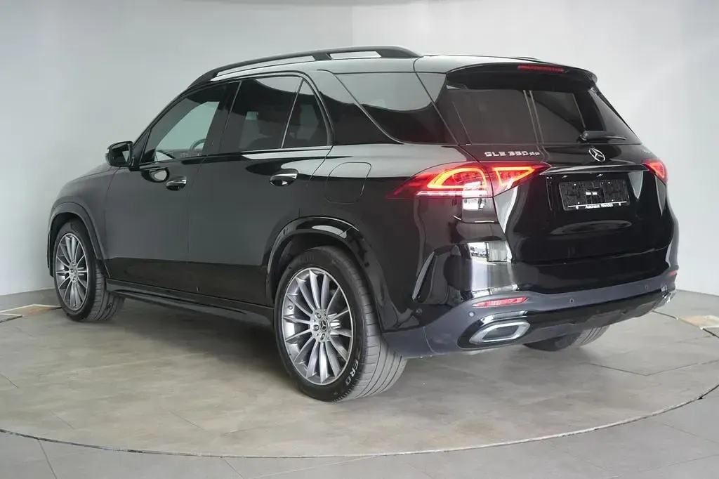 Gebraucht Mercedes GLE350 de AMG 320 PS (235 kW) 2022 Schwarz SUV