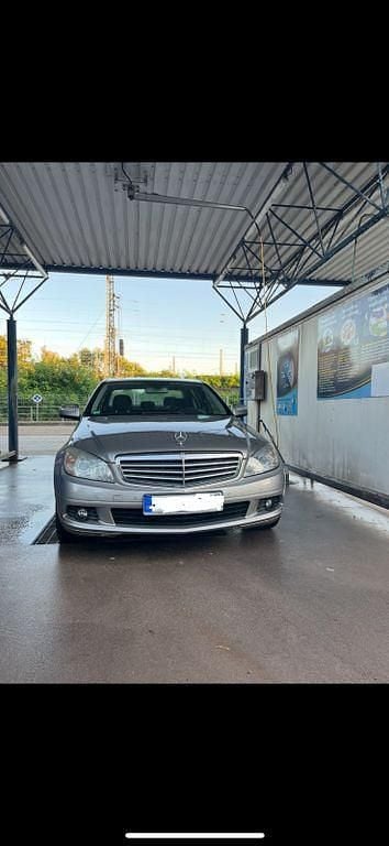 Second-hand Mercedes C180 Classic 156 CP (114 kW) 2007 Negru Berlinǎ