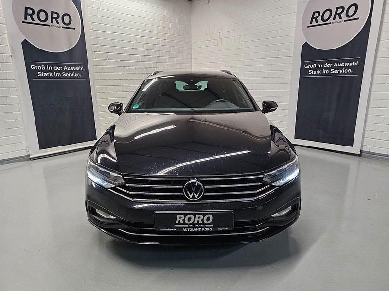 Gebraucht VW Passat Business+ 150 PS (110 kW) 2022 Schwarz Kombi