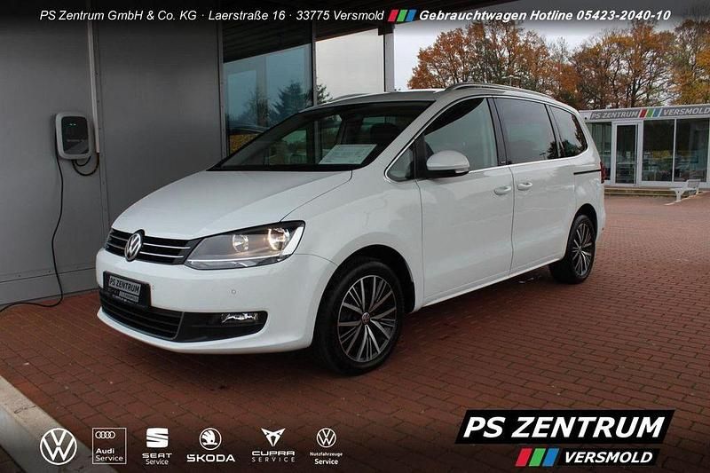 Pure white Gebraucht 2016 VW Sharan Allstar Van / Kleinbus | 21.630 € (Fairer Preis) - Bild 1/4