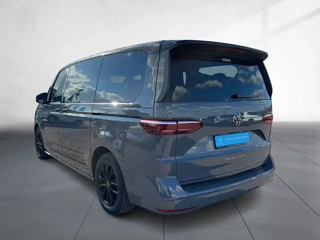 Usata VW Multivan Edition 150 CV (110 kW) 2026 Grigio Monovolume
