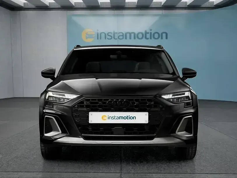 Gebraucht Audi A3 e-tron 204 PS (150 kW) 2025 Schwarz Kleinwagen