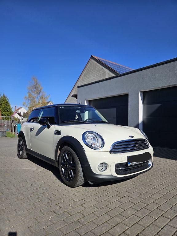 Second-hand Mini Cooper 122 CP (89 kW) 2011 Bej Hatchback
