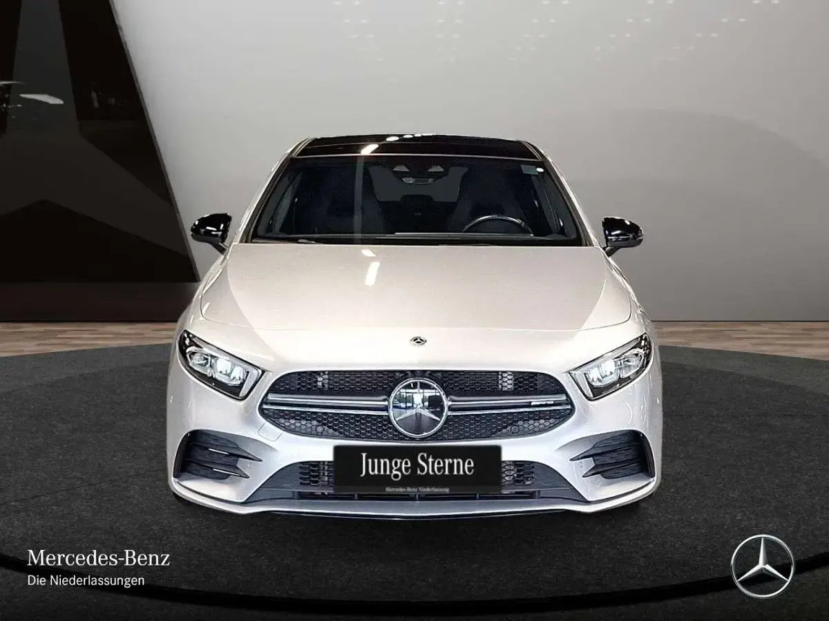 Gebraucht Mercedes A35 AMG AMG 306 PS (225 kW) 2022 Iridiumsilber Limousine