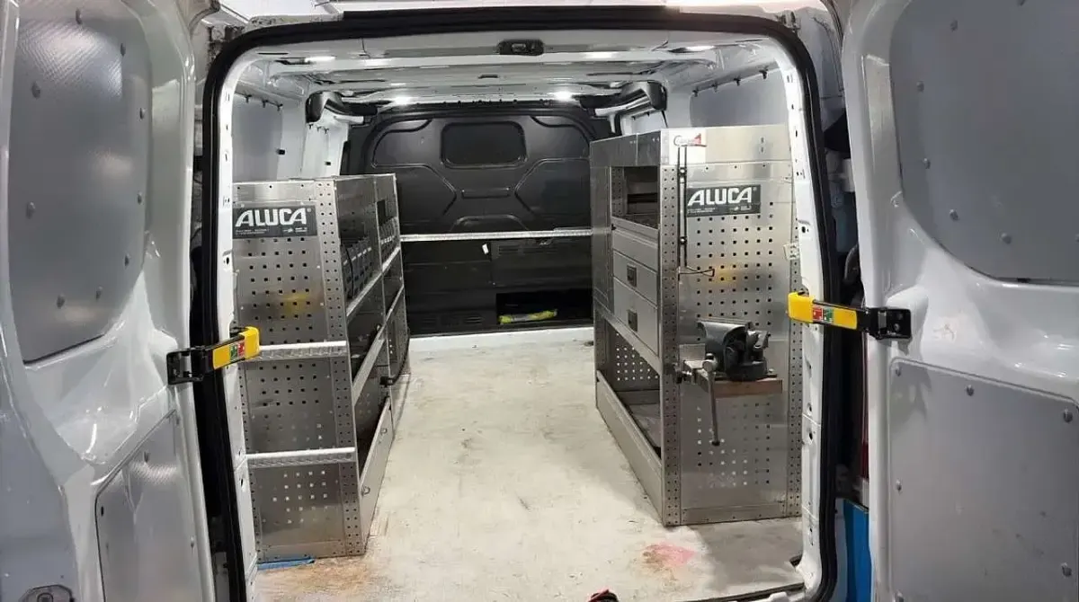 Gebraucht Ford Transit Custom Trend 105 PS (77 kW) 2022 Frozen white Van / Kleinbus