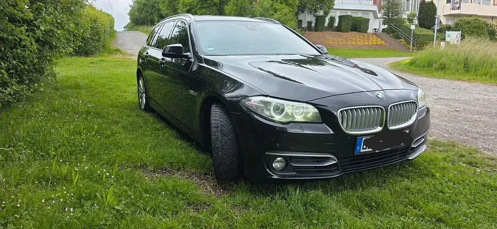 Używany BMW 530 258 KM (189 kW) 2013 Czarny Kombi