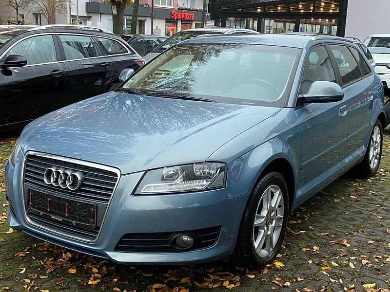 Blau Gebraucht 2009 Audi A3 Attraction Kombi | 5.490 € (Fairer Preis) - Bild 1/4