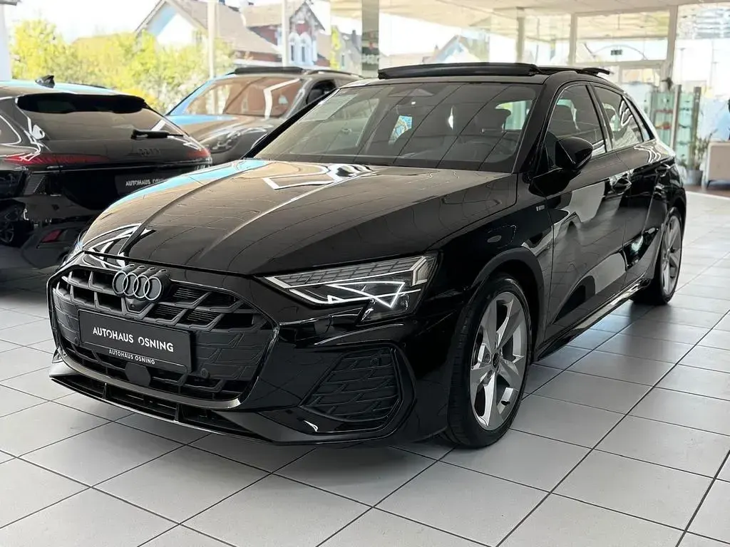 Gebraucht Audi A3 S-Line 150 PS (110 kW) 2025 Schwarz Limousine