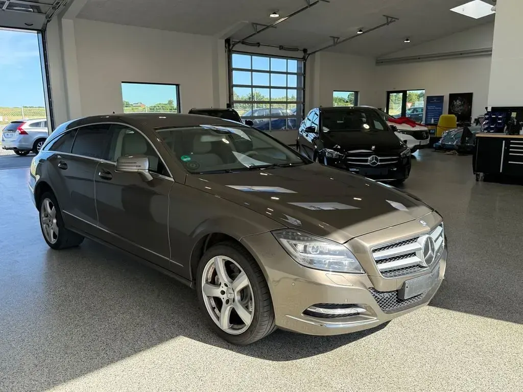 Gebraucht Mercedes CLS350 Shooting Brake 306 PS (225 kW) 2012 Grau Kombi