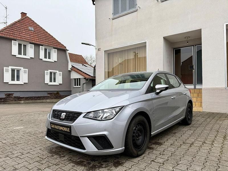 Silber Gebraucht 2020 Seat Ibiza Style Limousine | 8.900 € (Etwas zu teuer) - Bild 1/4