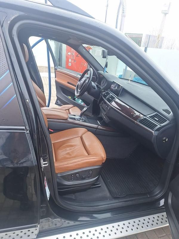 Gebraucht BMW X5 235 PS (172 kW) 2010 Schwarz SUV