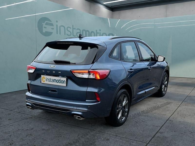 Gebraucht Ford Kuga 120 PS (88 kW) 2024 Blau SUV