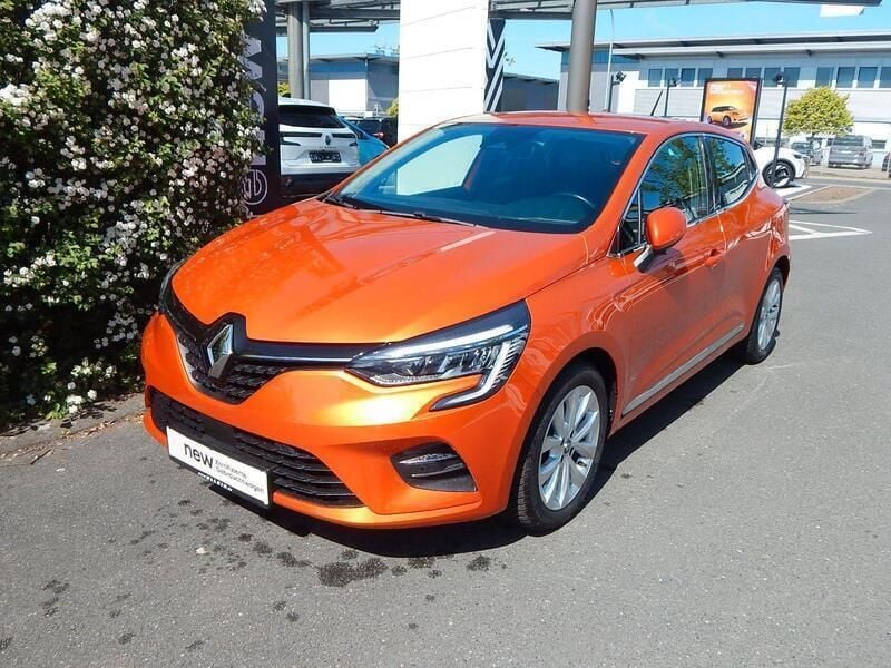 Gebraucht Renault Clio V Intens 131 PS (96 kW) 2020 Valenciaorange Kleinwagen