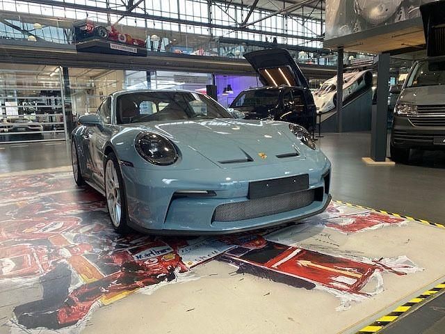 Blau Neu 2025 Porsche 992 | 405.000 € - Bild 1/4