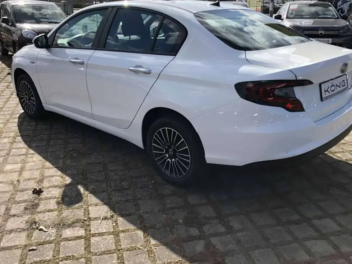Gebraucht Fiat Tipo Urban 131 PS (96 kW) 2026 Weiß Limousine