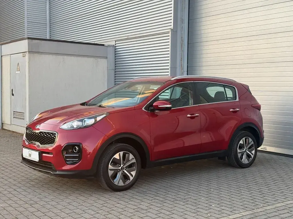 Gebraucht Kia Sportage Vision 132 PS (97 kW) 2016 Rot SUV